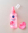Rosenblüte Feuchtigkeitsspendendes Gesichtsspray NIVEA