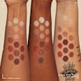 Szemhéjpúder paletta Ultimate - Nr. 05 Warm Neutrals NYX PROFESSIONAL MAKEUP
