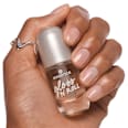Lakier do paznokci Gel nail colour 01 Gloss’n Roll essence
