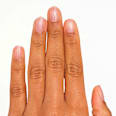 Lakier do paznokci Gel nail colour 18 Dazzling Shell essence