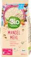 Bio mandljeva moka iz olupljenih mandljev, fino mleta dmBio
