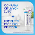 zubní pasta Complete Protection + Cool Mint Sensodyne