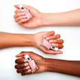 lak na nehty gel couture 10 sheer fantasy essie