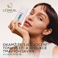 Bright Reveal denní rozjasňující a tónovací Anti-UV fluid  L'ORÉAL PARiS