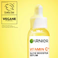Serum Glow Booster, Vitamin C Anti-Dunkle-Flecken Garnier Skin Active