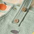 Set mit T-Shirt und Latzhose mit Obst-Muster, grün, Gr. 74 ALANA