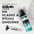 Pena na holenie na citlivú pleť Sensitive Gillette