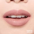 Tekući ruž za usne Lingerie XXL – 02 Turn-On NYX PROFESSIONAL MAKEUP