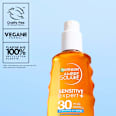 Sonnenspray sensitive expert +, hydrating UV water, LSF 30 Garnier Ambre Solaire