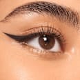STAY & PLAY gel ajlajner- 01 Black essence