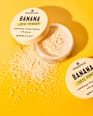 BANANA puder u prahu essence