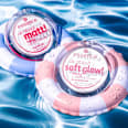 all about soft glow! kompaktni puder essence