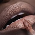 Glass Cloud Blur-Real Lip Powder Cream - C010 Teddy Hug  CATRICE