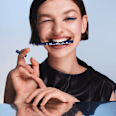 Eyeliner Flow Master Pen 03 granat Miyo