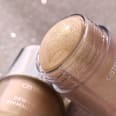 Seashell Stories Dewy shimmer stick za tijelo - C01 Goldplay CATRICE