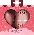 Hubka na make-up s puzdrom Sweet Tooth Batter Up Base REAL TECHNIQUES
