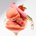 The Summer Edit Peptide sjaj za usne - C01 Strawberry Sorbet, SPF 25 CATRICE