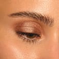 Očný tieň v tyčinke Blur Nude 07 Cinnamon Swirl essence
