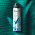 Pánsky antiperspirant v spreji Advanced Protection cooling 72H Rexona men