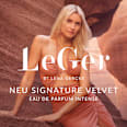 Signature Velvet Eau de Parfum LeGer