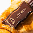 Lipgloss Autumn Delights Sweet Treat Lip Glaze C02 Fresh Baked Croissant CATRICE