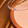 Highlighter Bouncy Caramelted 01 Sweet 'n Bouncy essence