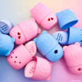 houbička na make-up a pouzdro Care Bears 01 Kindness Always Wins essence