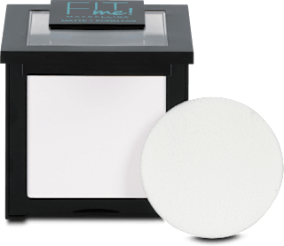 Fit me Matte & Poreless kompaktni puder – 90 Translucent MAYBELLINE NEW YORK