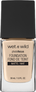 photofocus Matte tečni puder – E363C Nude Ivory wet n wild