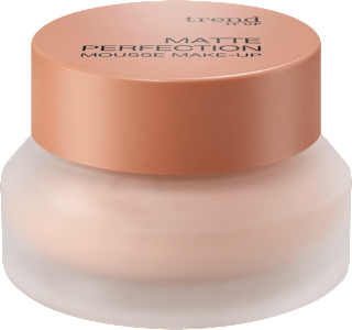 Tekoča podlaga Matte Perfection Mousse  010 trend !t up
