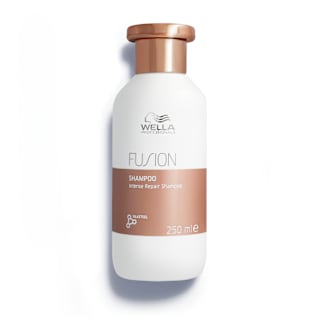 Fusion șampon Intense Repair WELLA PROFESSIONALS