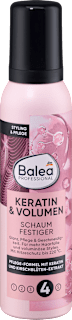 Pena za utrjevanje in večji volumen las s keratinom Balea PROFESSIONAL