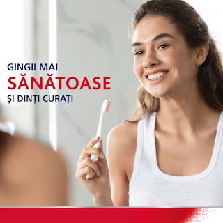 Pastă de dinți Complet Protection Extra Fresh parodontax