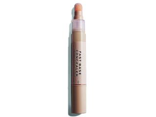 Коректор за очи Fast Base Concealer REVOLUTION