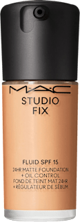 Studio Fix fluid – NC35, SPF 15 M•A•C