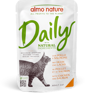 Bocconcini per gatti Daily con pollo e salmone almo nature