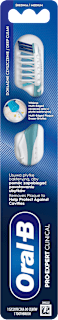 Pro Expert Clinical četkica za zube – medium Oral-B