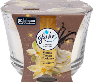 Dišeča sveča v kozarcu Vanilla Cream Cookies glade