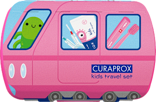 Potovalni set za otroke Kids – roza CURAPROX