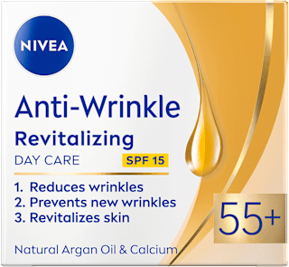 Дневен крем против бръчки, SPF 15, 55+ NIVEA