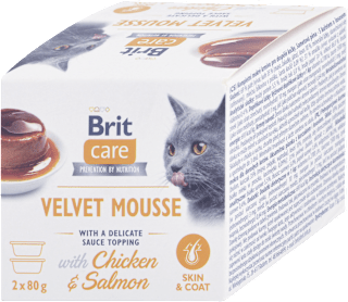 Krmivo pre mačky v miske care Velvet Mousse kura a losos Brit