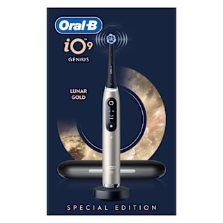 iO 9 elektromos fogkefe Oral-B