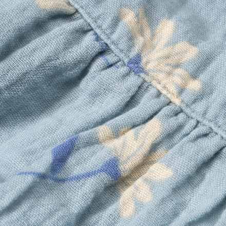 Kleid aus Musselin mit Blumen-Muster, blau, Gr. 128 ALANA