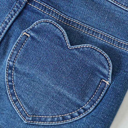 Thermo-Jeans mit Herz-Tasche, blau, Gr. 104 ALANA