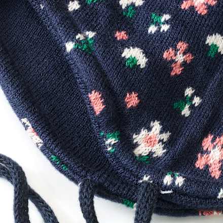 Mütze mit Bommel & Blumen-Muster, blau, Gr. 46/47 ALANA