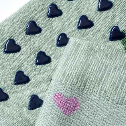 ABS Socken mit Herz-Muster, grün, Gr. 19/22 ALANA