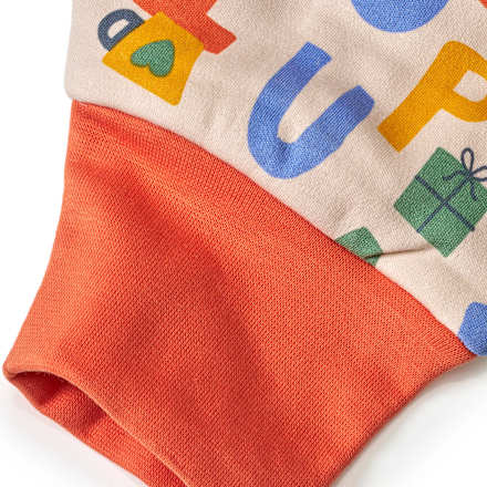 Schlafsack mit Beinen 2,5 TOG mit Buchstaben-Muster, beige, 110 cm ALANA