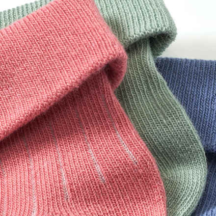 Erstlingssocken, rosa + blau + grün, Gr. 13/14 ALANA