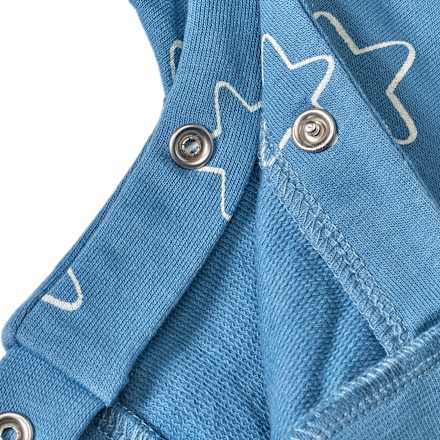 Latzhose mit Sternen, blau, Gr. 68 ALANA