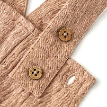 Latzhose aus Musselin & mit Traktor-Stickerei, braun, Gr. 74 ALANA